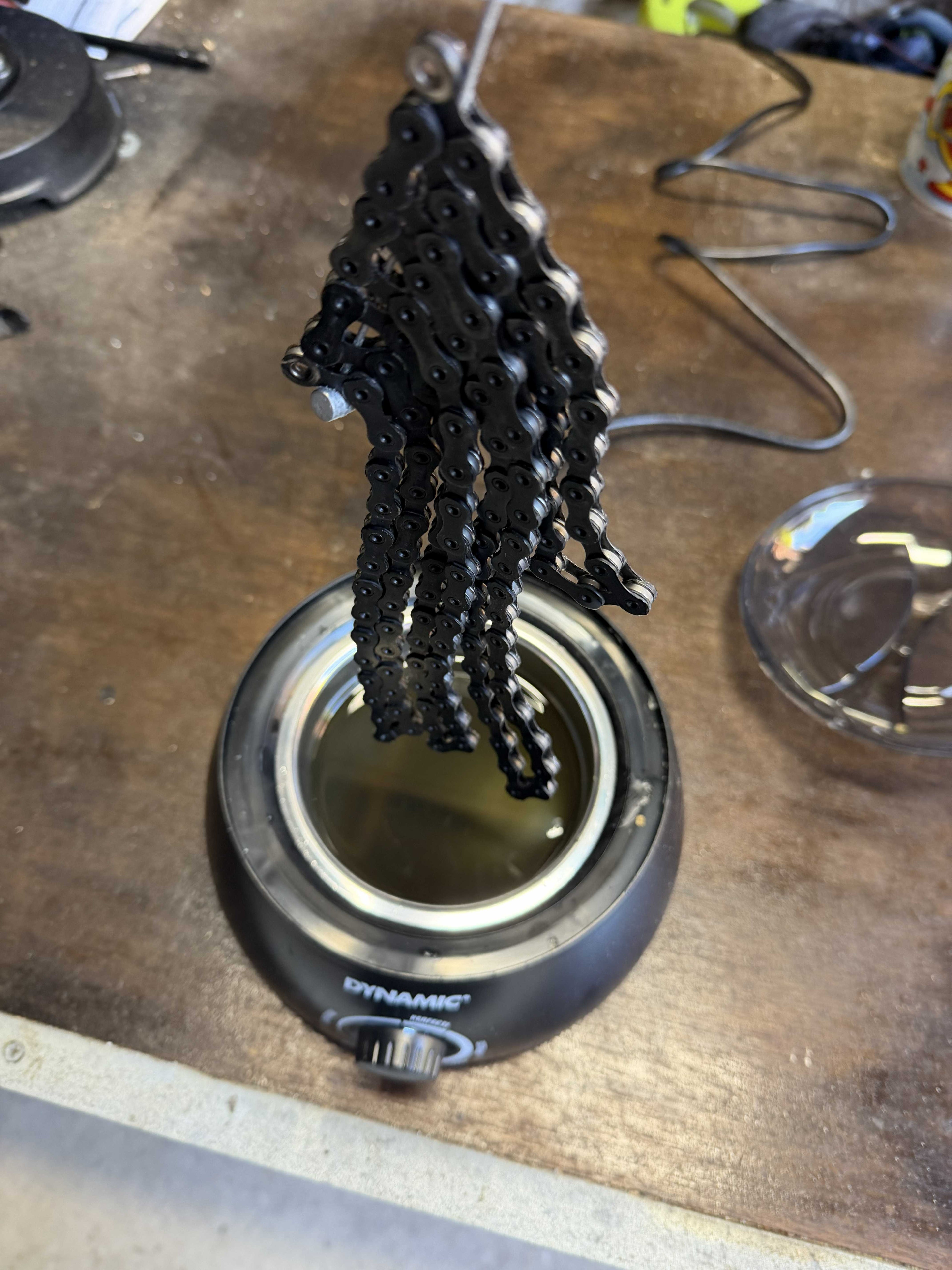Chain Waxed